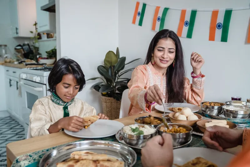 Hands, Forks, and Family Arguments: How Indian Americans Actually Eat Chole Bhature
