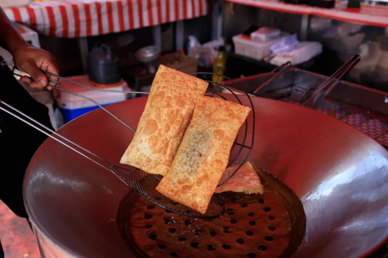 From Delhi Corners to Maharashtra Markets: How India's Most Iconic Snack Changes Everything About Itself